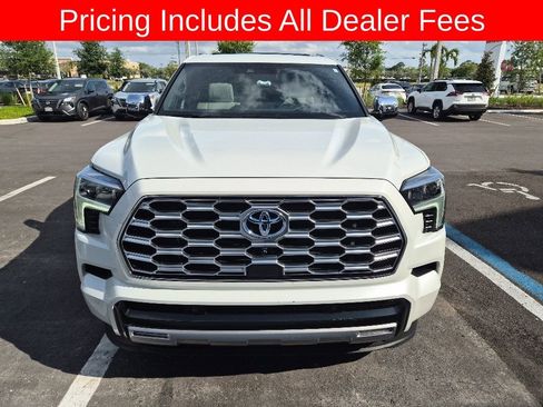 Used 2023 Toyota Sequoia Capstone AWD/4WD image 3