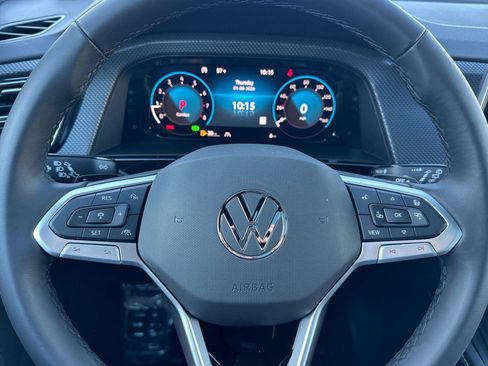 New 2026 Volkswagen Atlas Cross Sport SEL Premium R-Line image 23