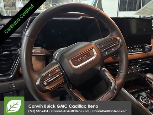 Certified 2023 GMC Canyon AT4 w/ AT4 Premium Package AWD/4WD image 19