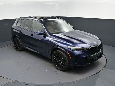New 2026 BMW X5 sDrive40i w/ M Sport Package RWD image 1