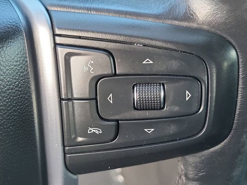 Used 2022 GMC Sierra 1500 Elevation w/ LPO, Elevation Black Package image 6