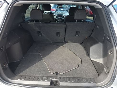 Used 2022 Chevrolet Equinox LT FWD image 14