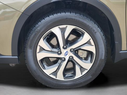 Used 2020 Subaru Outback Touring AWD/4WD image 37