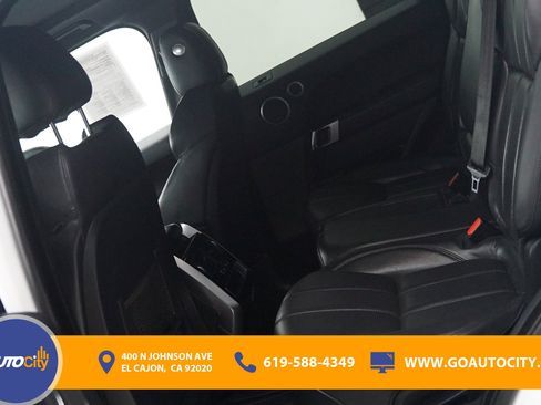 Used 2017 Land Rover Range Rover Sport HSE image 14