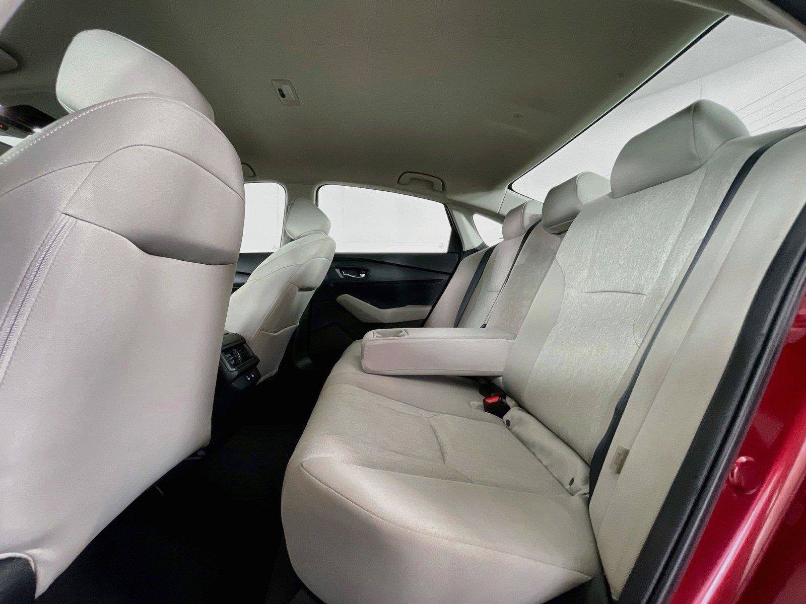 Certified 2025 Honda Accord LX image 26