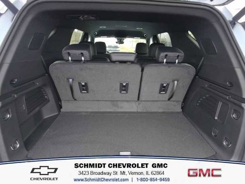 New 2026 Chevrolet Traverse LT w/ Driver Confidence Package image 9
