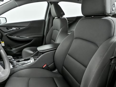 Used 2024 Chevrolet Malibu LS image 19