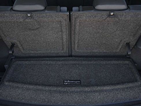 Used 2022 Volkswagen Tiguan SE image 27