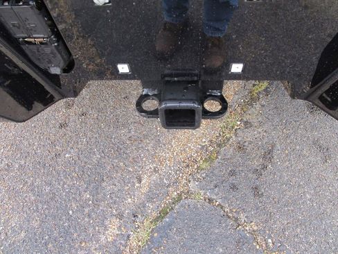 New 2026 GMC Hummer EV 2X image 9