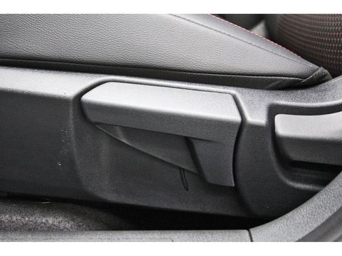 New 2026 Nissan Kicks SR w/ Cold Weather Package FWD image 27