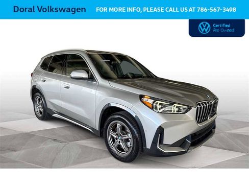 Used 2023 BMW X1 xDrive28i w/ Premium Package image 2