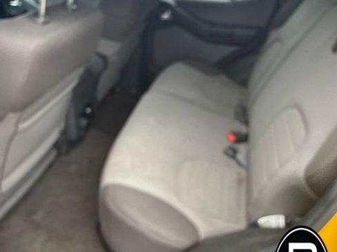 Used 2006 Nissan Xterra S w/ (U01) Utility Pkg RWD image 9