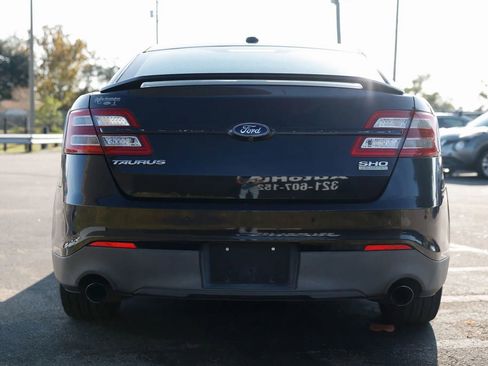 Used 2013 Ford Taurus SHO image 4