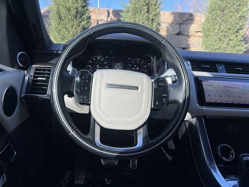 Used 2018 Land Rover Range Rover Sport Autobiography image 21