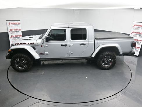 Used 2023 Jeep Gladiator Rubicon w/ Cold Weather Group image 27