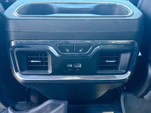 Used 2024 Chevrolet Silverado 1500 High Country w/ Technology Package AWD/4WD image 21