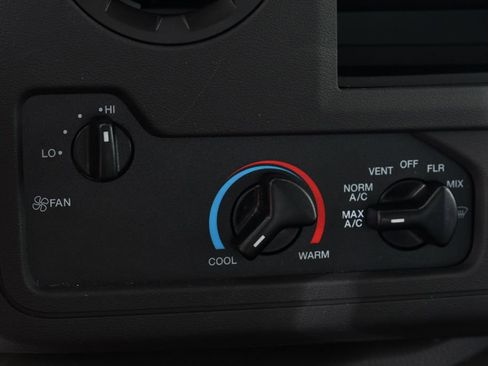 New 2026 Ford E-350 and Econoline 350 Super Duty w/ Power Equipment Group image 31