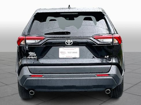 Certified 2025 Toyota RAV4 LE image 5