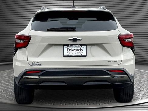 New 2026 Chevrolet Trax ACTIV w/ Driver Confidence Package FWD image 4