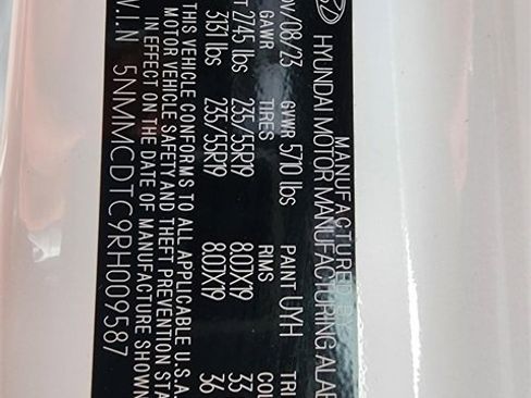 Used 2024 Genesis GV70 3.5T Sport image 33