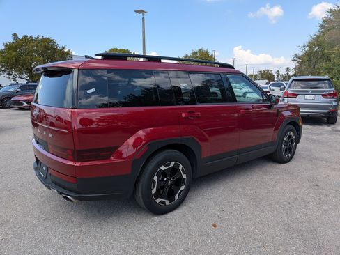 Used 2024 Hyundai Santa Fe SEL image 4