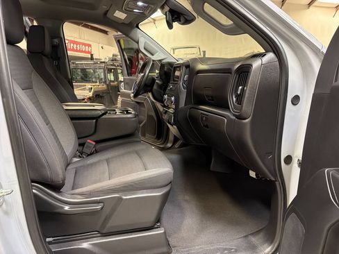 Used 2024 Chevrolet Silverado 2500 Custom w/ Custom Value Package AWD/4WD image 36