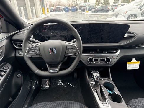 New 2026 Buick Envista Preferred image 10