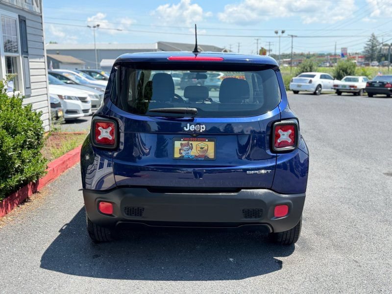 Used 2016 Jeep Renegade Sport w/ Power & Air Group FWD image 6