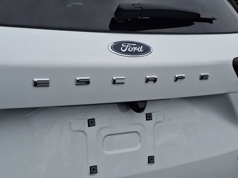 Certified 2023 Ford Escape Active AWD/4WD image 36