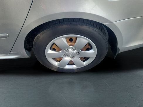 Used 2009 Kia Optima LX image 10