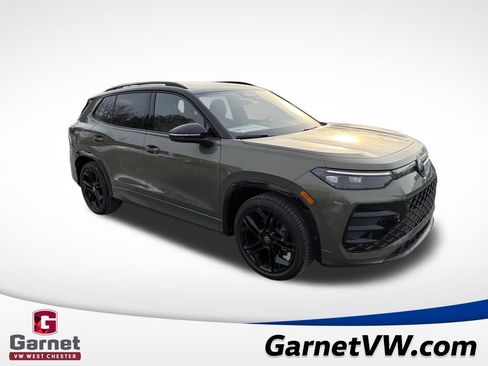 New 2026 Volkswagen Tiguan SE R-Line image 7