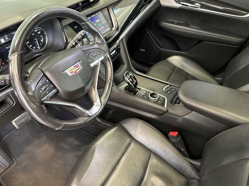 Used 2020 Cadillac XT6 Sport image 9
