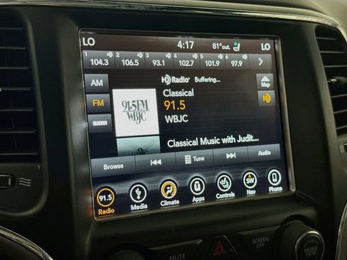 Used 2018 Jeep Grand Cherokee Overland AWD/4WD image 8