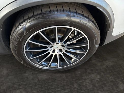 Used 2017 Mercedes-Benz GLC 43 AMG 4MATIC image 37