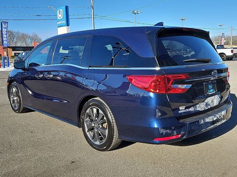 Used 2024 Honda Odyssey Elite image 6