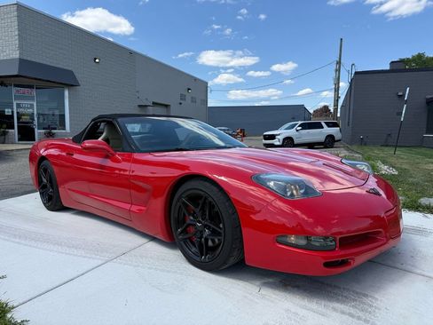 Used 2002 Chevrolet Corvette Convertible w/ Preferred Equipment Group2 RWD image 7