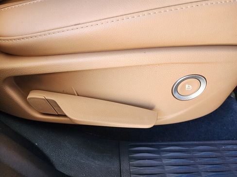 Used 2022 Genesis GV80 3.5T w/ Advanced Package 06 image 98