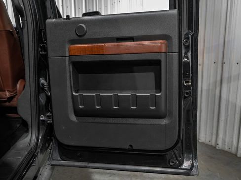 Used 2013 Ford F350 King Ranch w/ FX4 Off Road Pkg image 43