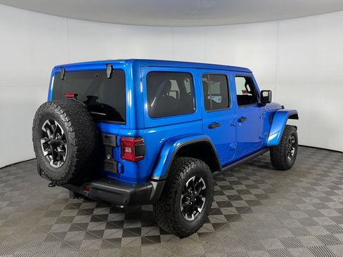 Used 2024 Jeep Wrangler Unlimited Rubicon 4xe AWD/4WD image 7