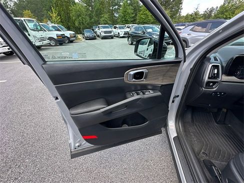 Used 2022 Kia Sorento X-Line EX image 10