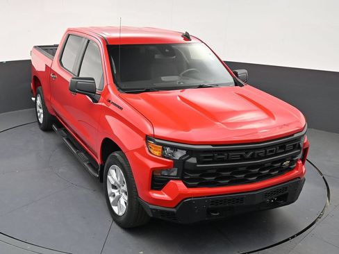 Used 2022 Chevrolet Silverado 1500 Custom w/ LPO, Dark Essentials Package RWD image 18