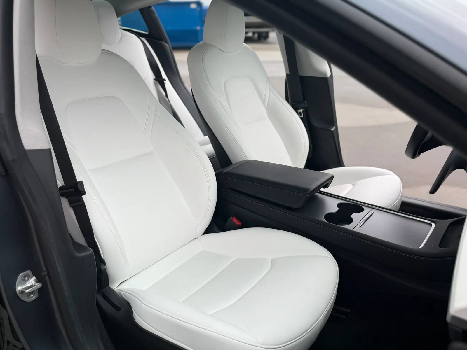 Used 2023 Tesla Model 3 Standard Range RWD image 25
