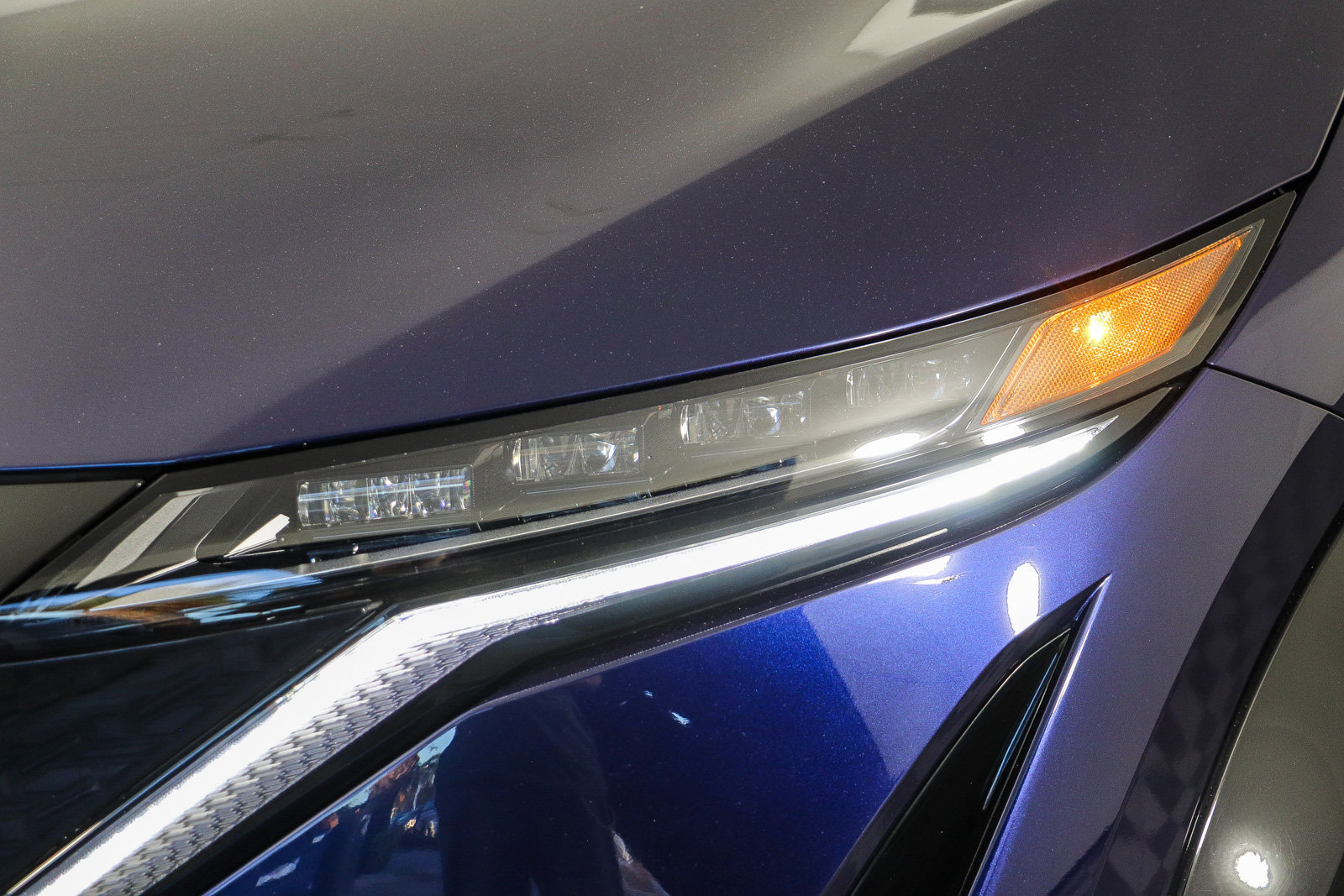 Used 2024 Nissan Ariya FWD image 4