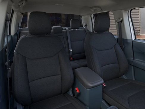 New 2025 Ford Maverick XLT w/ Black Appearance Package image 10