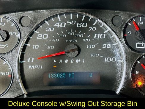 Used 2017 Chevrolet Express 3500 LT w/ LT Preferred Equipment Group image 17