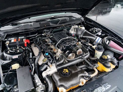 Used 2010 Ford Mustang Shelby GT500 image 25