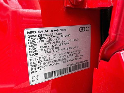 Used 2025 Audi Q3 2.0T Premium AWD/4WD image 34