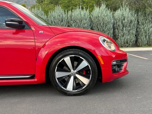 Used 2013 Volkswagen Beetle 2.0T FWD image 6