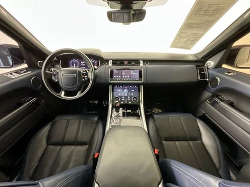 Used 2019 Land Rover Range Rover Sport HSE Dynamic image 10