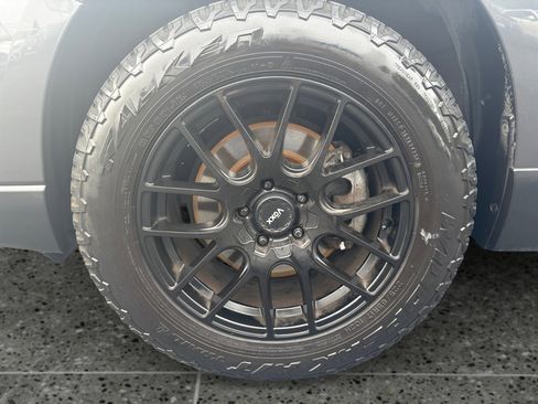 Used 2018 Subaru Outback 2.5i Premium image 12